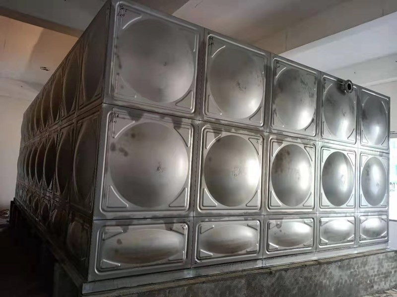 不銹鋼消防水箱與飲用水箱的區別