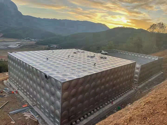 組合式不銹鋼水箱在使用中如何正確維護保養?